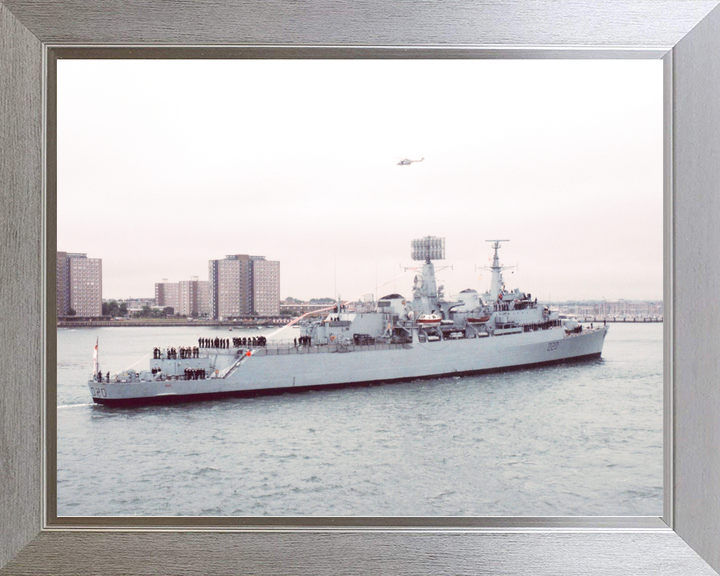 HMS Fife (D20) Royal Navy County Class Destroyer Flying Her Paying Off Pennant Photo Print Wall Art Decor - Posters, Prints, & Visual Artwork - by Hampshire Prints (image 7 of 9)