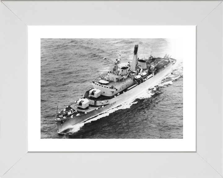 HMS Fife (D20) Royal Navy County Class Destroyer High port Bow View Photo Print Wall Art Decor - Posters, Prints, & Visual Artwork - by Hampshire Prints (image 4 of 9)