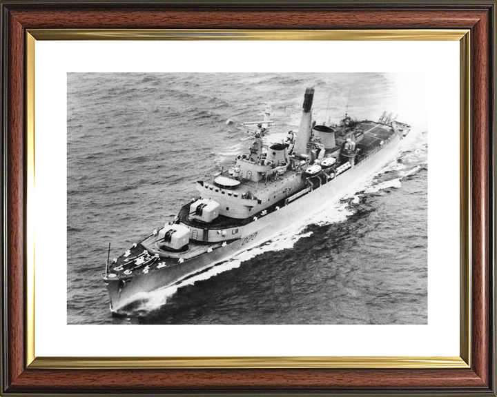 HMS Fife (D20) Royal Navy County Class Destroyer High port Bow View Photo Print Wall Art Decor - Posters, Prints, & Visual Artwork - by Hampshire Prints (image 8 of 9)