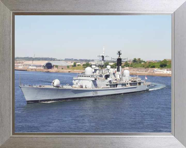 HMS Gloucester (D96) Royal Navy Type 42 Destroyer Turing to Starboard Photo Print Wall Art Decor - Posters, Prints, & Visual Artwork - by Hampshire Prints (image 7 of 9)