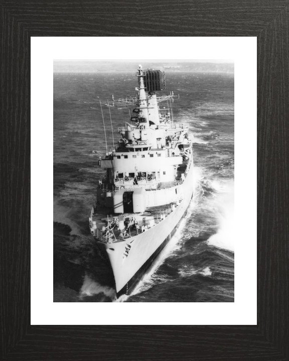 HMS Glamorgan D19 County Class Destroyer 1976