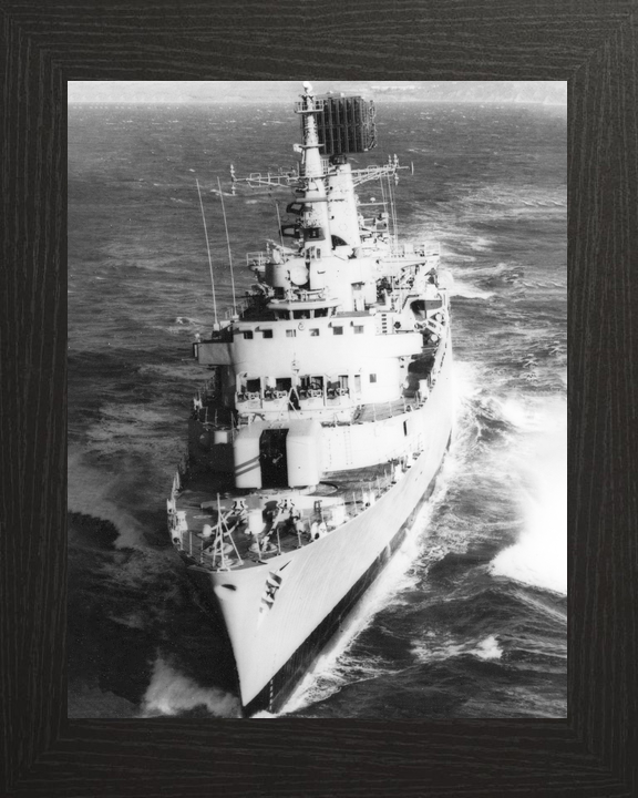 HMS Glamorgan D19 County Class Destroyer 1976