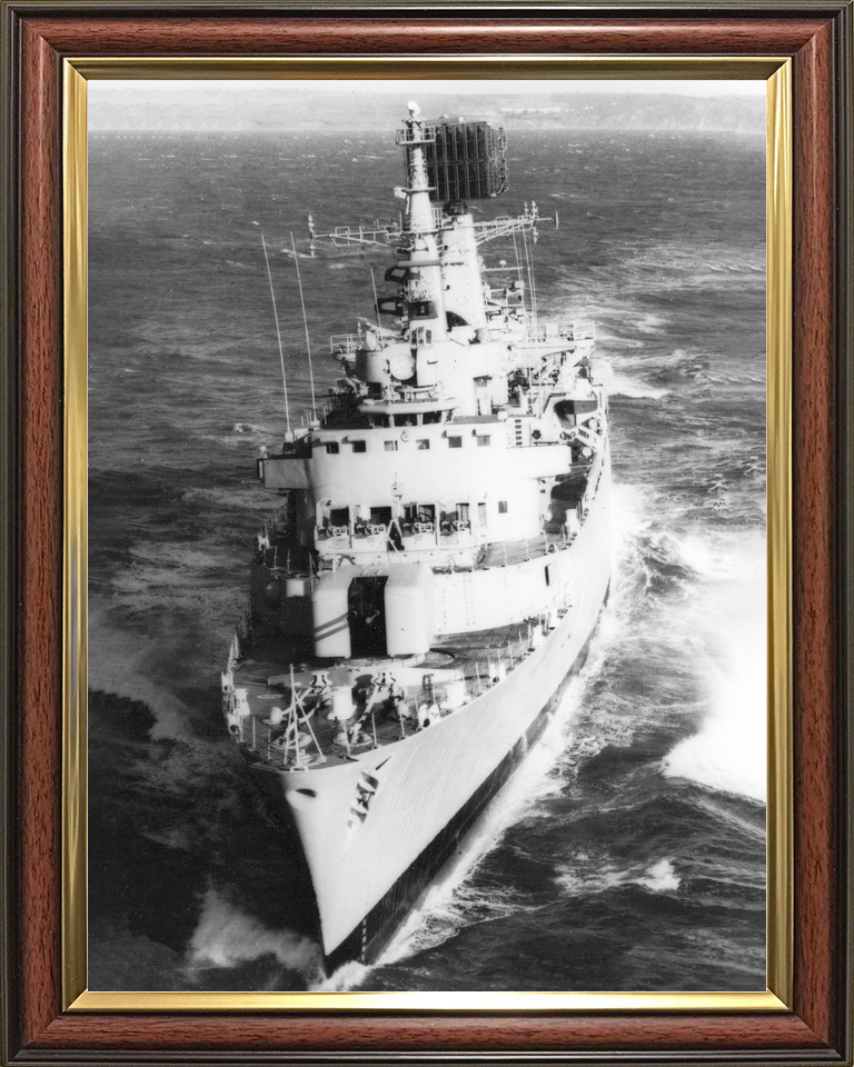 HMS Glamorgan D19 County Class Destroyer 1976