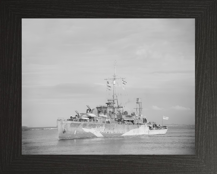 HMS Erne (U03) Royal Navy Black Swan Class Sloop Port Bow View Photo Print Wall Art Decor - Posters, Prints, & Visual Artwork - by Hampshire Prints (image 3 of 9)