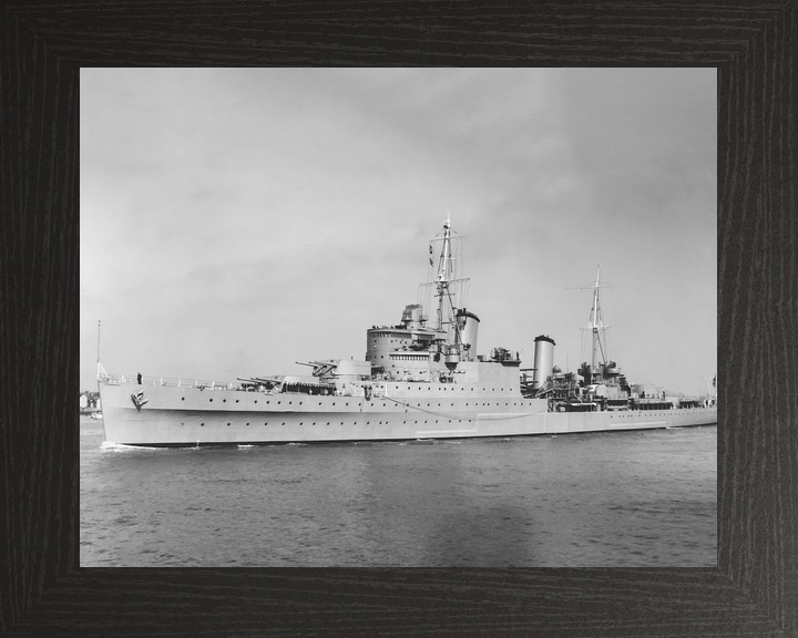 HMS Glasgow (C21) Royal Navy Town Class Light Cruiser Port Side Photo Print Wall Art Decor - Posters, Prints, & Visual Artwork - by Hampshire Prints (image 3 of 9)