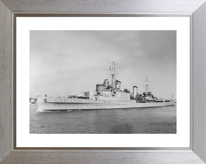 HMS Glasgow (C21) Royal Navy Town Class Light Cruiser Port Side Photo Print Wall Art Decor - Posters, Prints, & Visual Artwork - by Hampshire Prints (image 6 of 9)