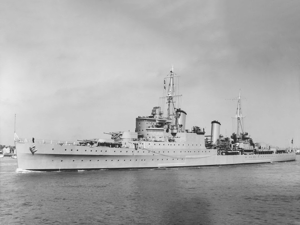 HMS Glasgow (C21) Royal Navy Town Class Light Cruiser Port Side Photo Print Wall Art Decor - Posters, Prints, & Visual Artwork - by Hampshire Prints (image 1 of 9)