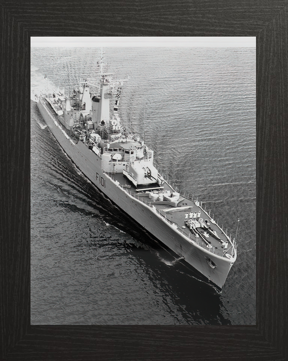 HMS Yarmouth F101 Rothesay Class Frigate Starboard Bow View Photo Print - Posters, Prints, & Visual Artwork - by Hampshire Prints (image 3 of 9)