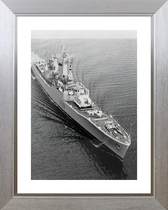 HMS Yarmouth F101 Rothesay Class Frigate Starboard Bow View Photo Print - Posters, Prints, & Visual Artwork - by Hampshire Prints (image 6 of 9)