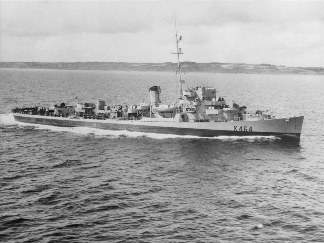 HMS Balfour (K464) Royal Navy Captain Class Frigate Starboard Side View Photo Print Wall Art Decor Posters, Prints, & Visual Artwork Hampshire Prints 6 x 4 No Frame No