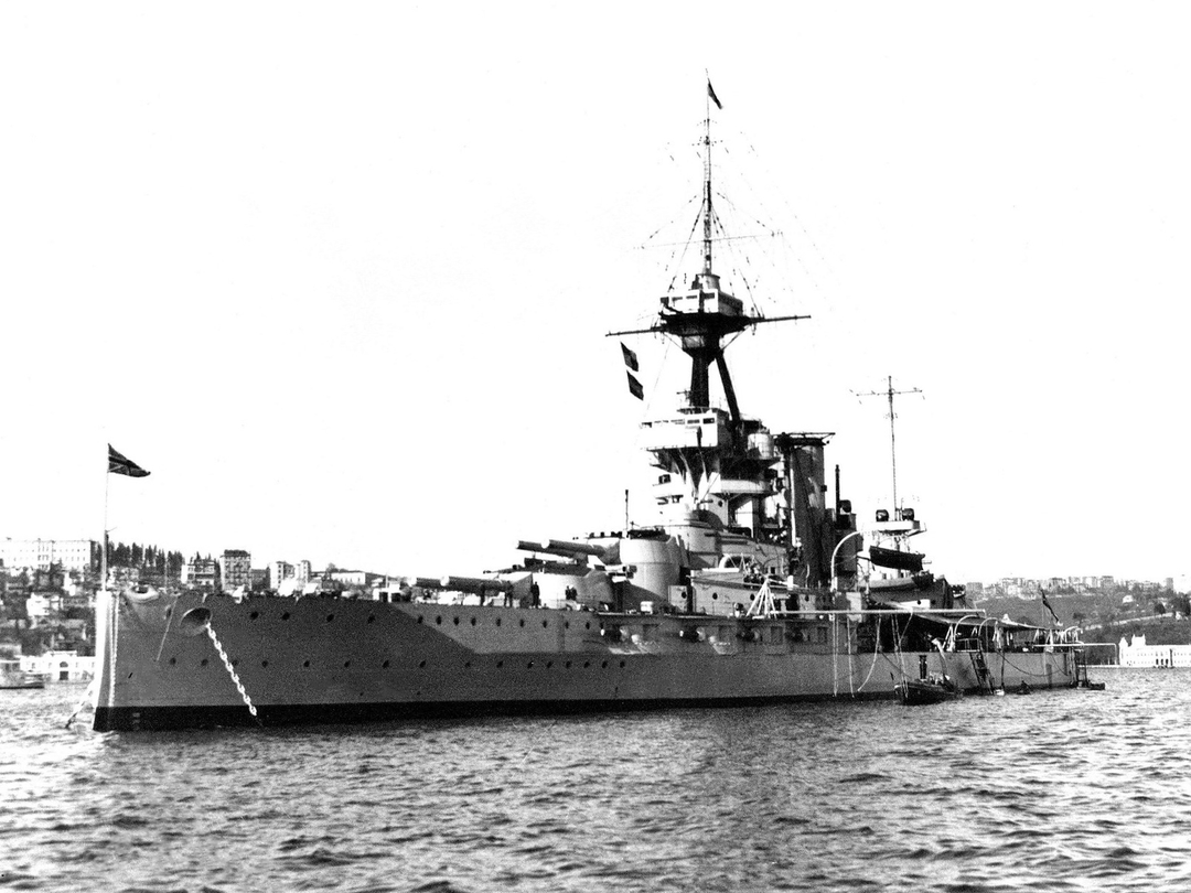 HMS Benbow (1913) Royal Navy Iron Duke Class Battleship At Anchor Photo Print Wall Art Decor Posters, Prints, & Visual Artwork Hampshire Prints 6 x 4 No Frame No