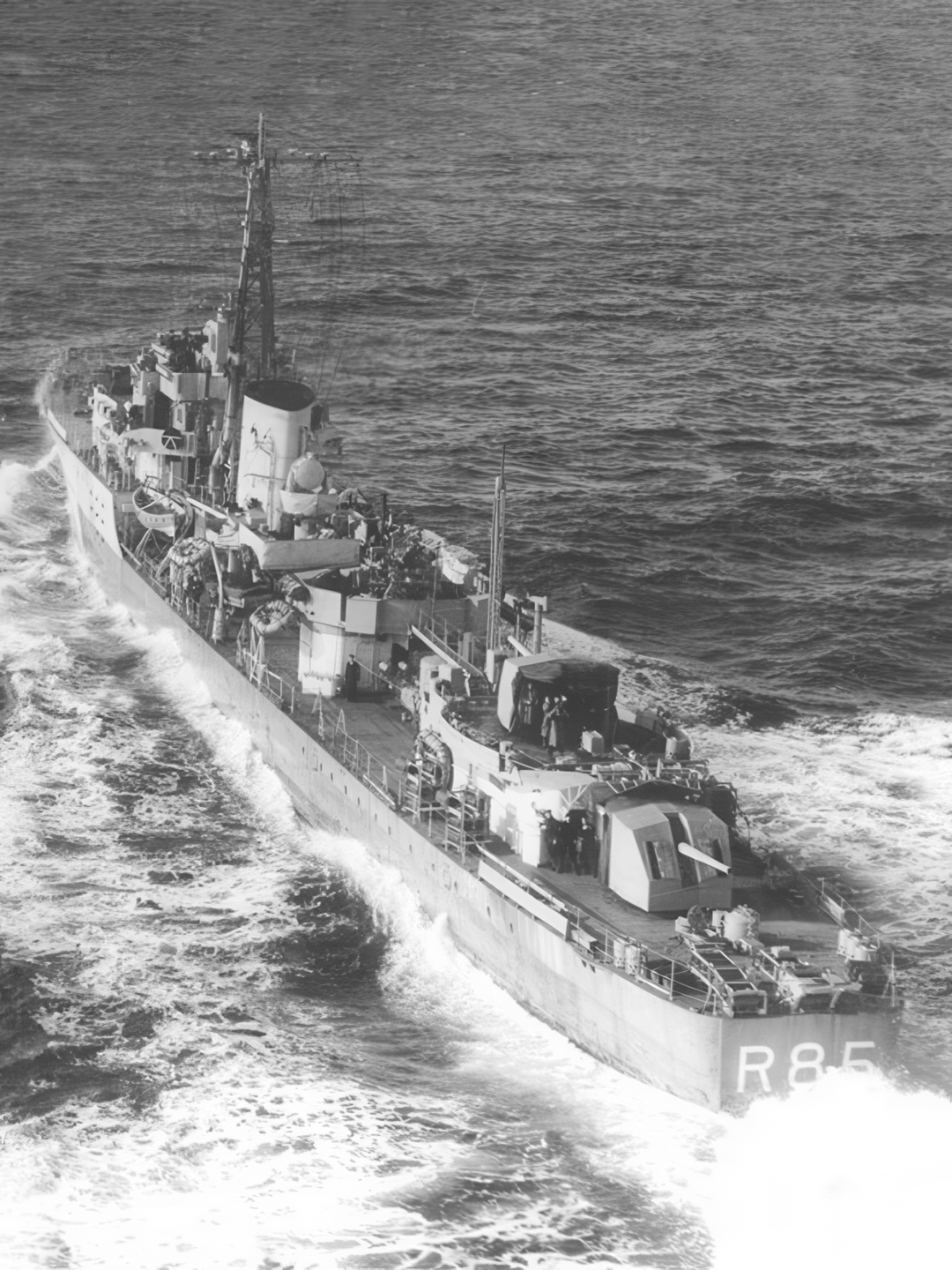 HMS Cambrian (R85) Royal Navy C Class Destroyer Port Quarter View Photo Print Wall Art Decor Posters, Prints, & Visual Artwork Hampshire Prints 6 x 4 No Frame No