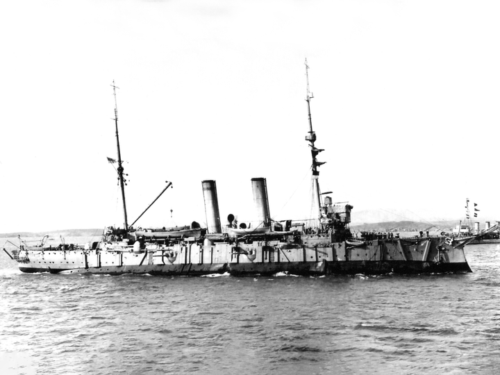 HMS Endymion (1891) Royal Navy Edgar Class Cruiser Starboard View Photo Print Wall Art Decor - Posters, Prints, & Visual Artwork - by Hampshire Prints (image 1 of 9)