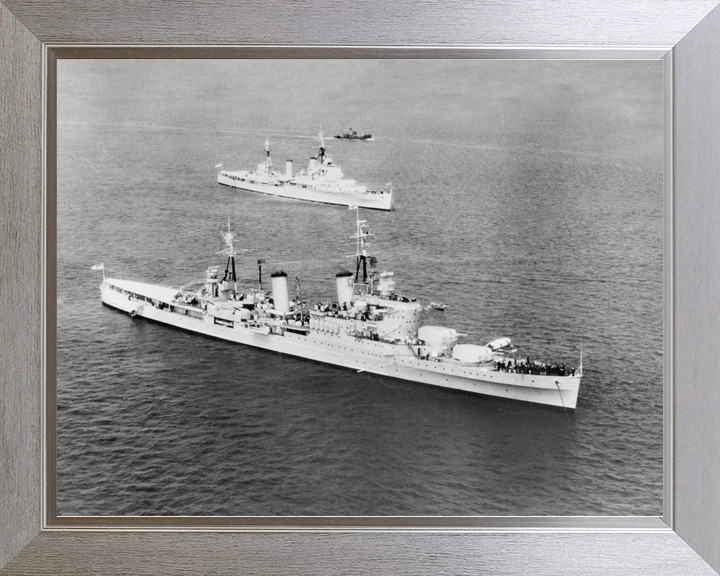 HMS Glasgow (C21) Royal Navy Town Class Light Cruiser High Starboard View Photo Print Wall Art Decor - Posters, Prints, & Visual Artwork - by Hampshire Prints (image 7 of 9)