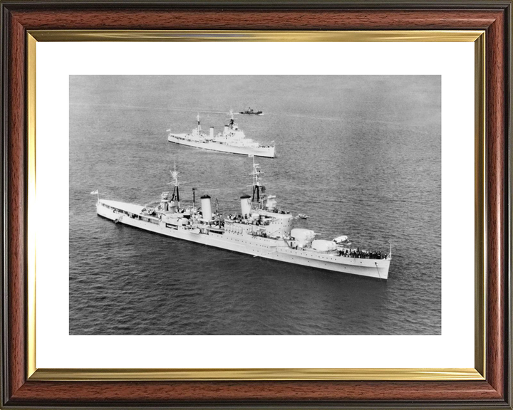 HMS Glasgow (C21) Royal Navy Town Class Light Cruiser High Starboard View Photo Print Wall Art Decor - Posters, Prints, & Visual Artwork - by Hampshire Prints (image 8 of 9)