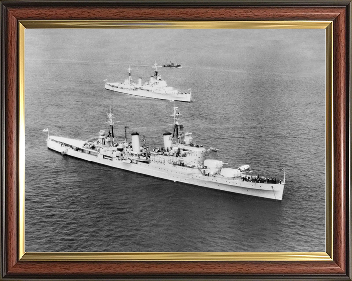 HMS Glasgow (C21) Royal Navy Town Class Light Cruiser High Starboard View Photo Print Wall Art Decor - Posters, Prints, & Visual Artwork - by Hampshire Prints (image 9 of 9)
