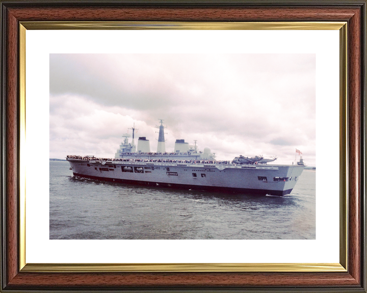 HMS Illustrious (R06) Royal Navy Invincible Class Aircraft Carrier Families Day Photo Print Wall Art Decor - Posters, Prints, & Visual Artwork - by Hampshire Prints (image 8 of 9)