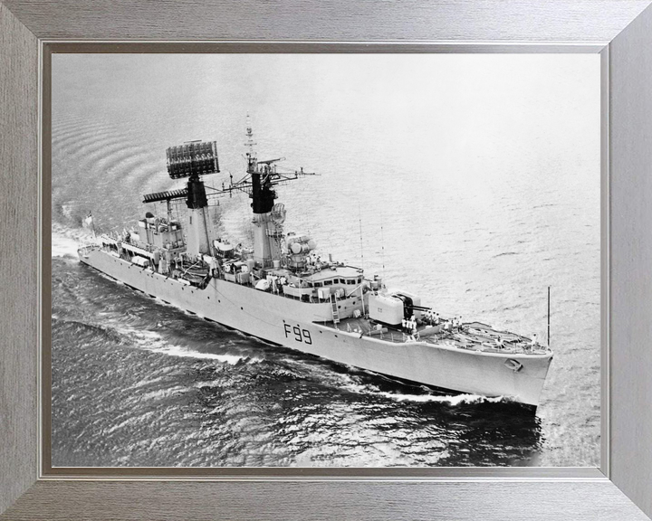 HMS Lincoln F99 Salisbury Class Frigate 1969 Starboard View Photo Print - Posters, Prints, & Visual Artwork - by Hampshire Prints (image 7 of 9)