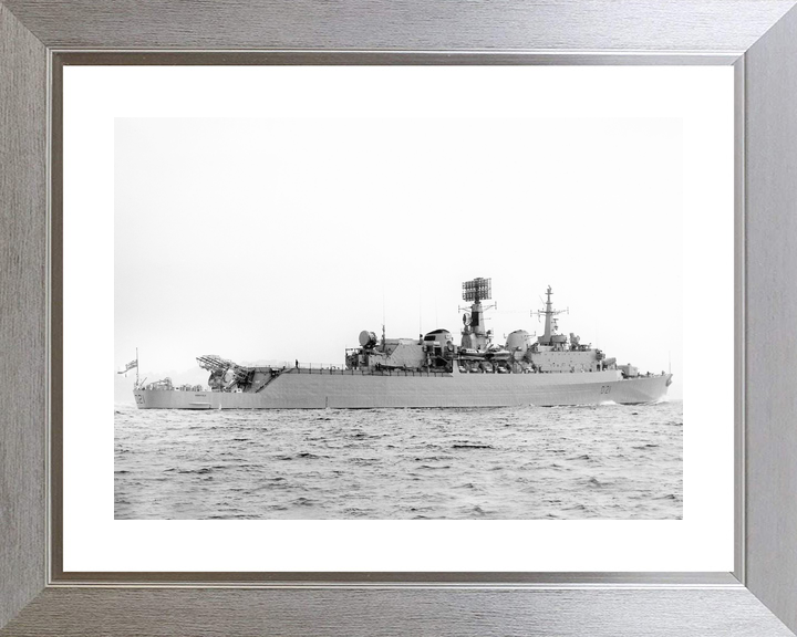 HMS Norfolk D21 County Class Destroyer October 1972 Photo Print - Posters, Prints, & Visual Artwork - by Hampshire Prints (image 6 of 9)