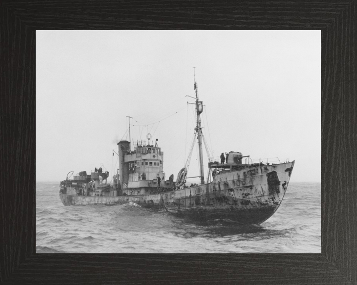 HMS Northern Pride FY105 Fish Class ASW Trawler 1937 Photo Print - Posters, Prints, & Visual Artwork - by Hampshire Prints (image 3 of 9)