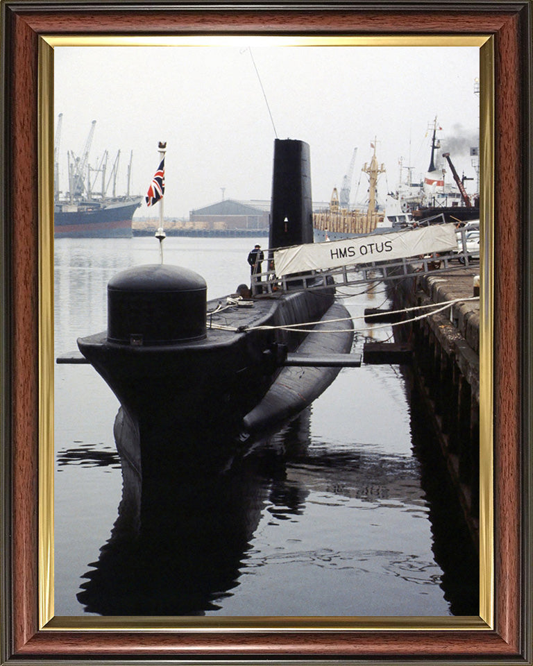 HMS Otus (S18) Oberon Class Submarine Photo Print Alongside Royal Navy Wall Art Naval Decor Posters, Prints, & Visual Artwork Hampshire Prints 10 x 8 Classic Frame No