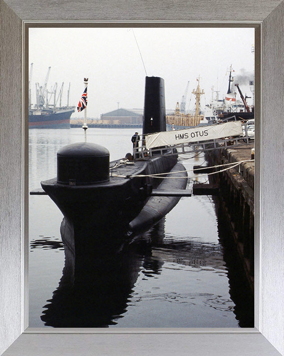 HMS Otus (S18) Oberon Class Submarine Photo Print Alongside Royal Navy Wall Art Naval Decor Posters, Prints, & Visual Artwork Hampshire Prints 10 x 8 Silver Frame No