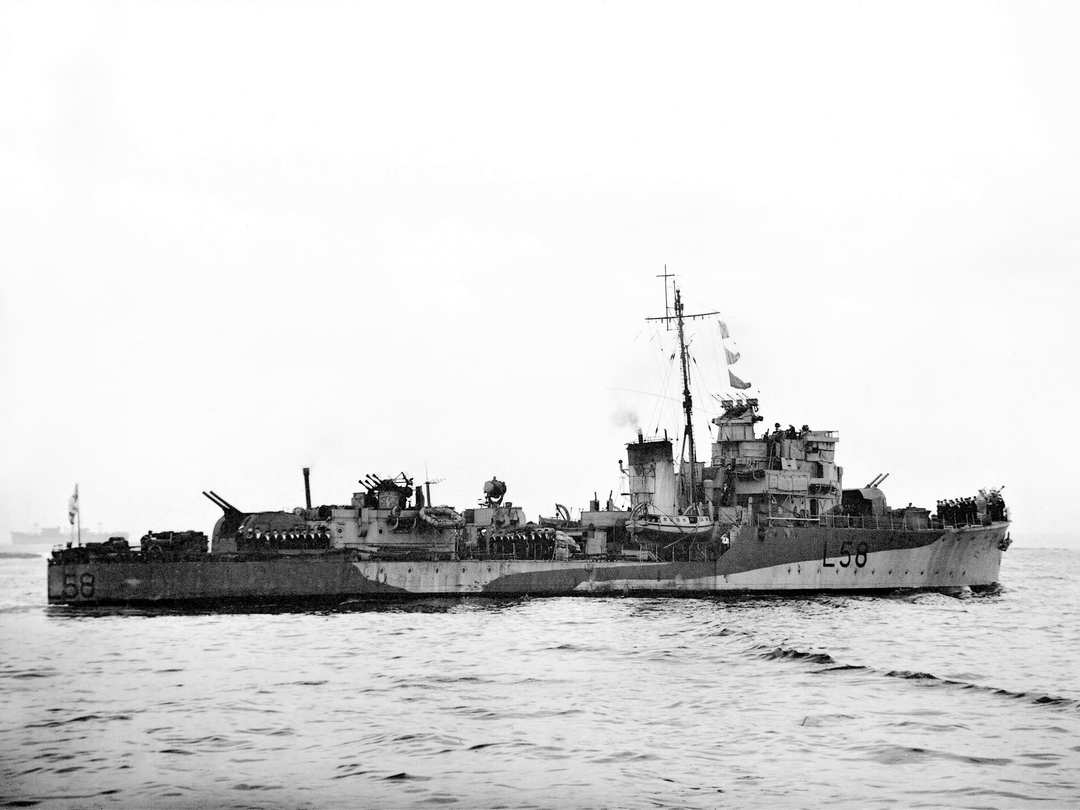 HMS Quantock L58 Hunt Class Destroyer April 1943 Photo Print - Posters, Prints, & Visual Artwork - by Hampshire Prints (image 1 of 9)