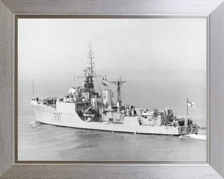 HMS Russell F97 Blackwood Class Frigate June 1973 Photo Print - Posters, Prints, & Visual Artwork - by Hampshire Prints (image 7 of 9)