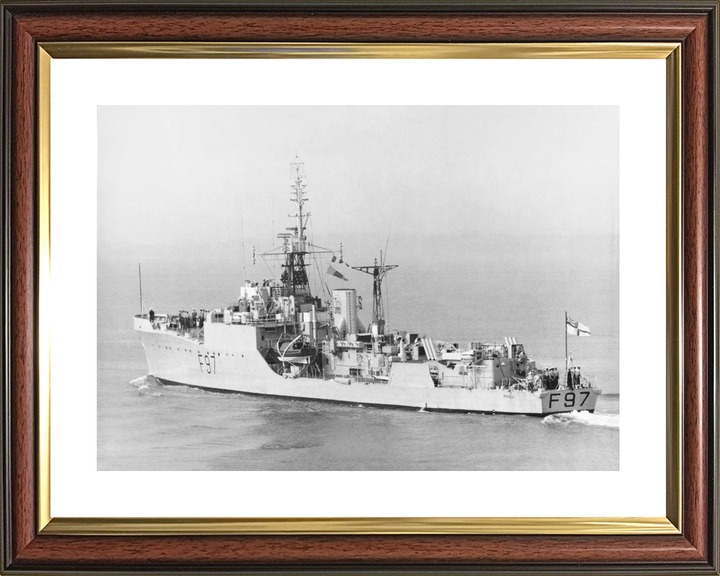 HMS Russell F97 Blackwood Class Frigate June 1973 Photo Print - Posters, Prints, & Visual Artwork - by Hampshire Prints (image 8 of 9)