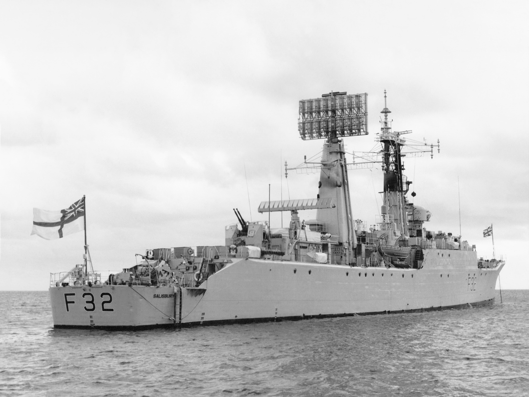 HMS Salisbury F32 Salisbury Class Frigate 1963 Photo Print - Posters, Prints, & Visual Artwork - by Hampshire Prints (image 1 of 9)
