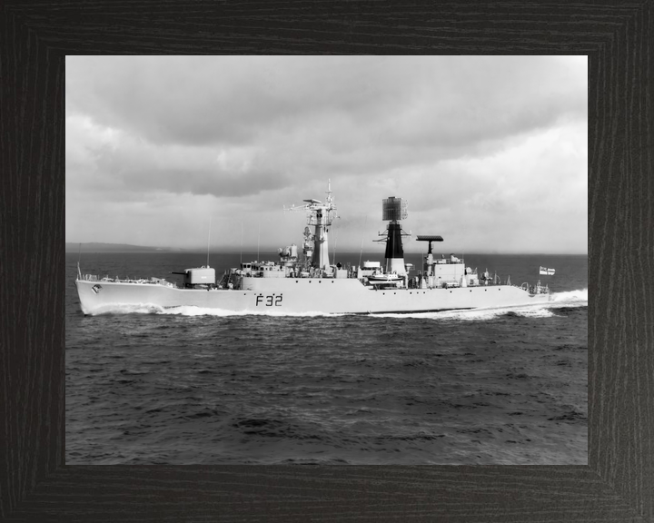 HMS Salisbury F32 Salisbury Class Frigate 1970 Port Beam View Photo Print - Posters, Prints, & Visual Artwork - by Hampshire Prints (image 3 of 9)