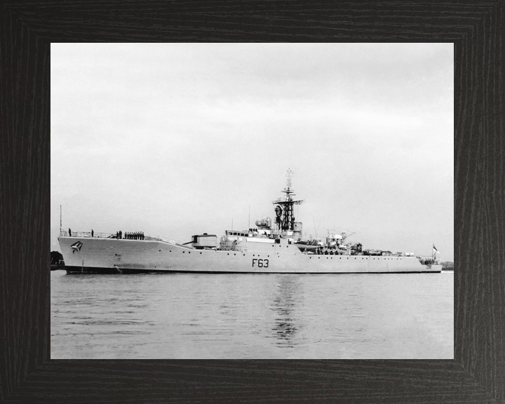 HMS Scarborough F63 Whitby Class Frigate 1957 Photo Print - Posters, Prints, & Visual Artwork - by Hampshire Prints (image 3 of 9)