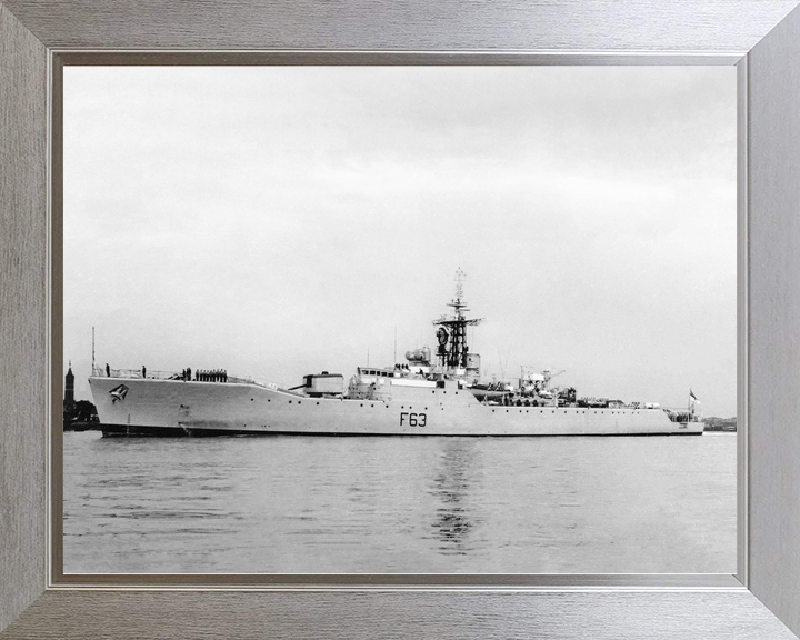 HMS Scarborough F63 Whitby Class Frigate 1957 Photo Print - Posters, Prints, & Visual Artwork - by Hampshire Prints (image 7 of 9)
