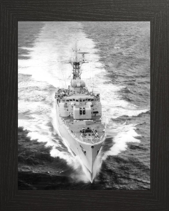 HMS Scarborough F63 Whitby Class Frigate Bow View Photo Print - Posters, Prints, & Visual Artwork - by Hampshire Prints (image 3 of 9)
