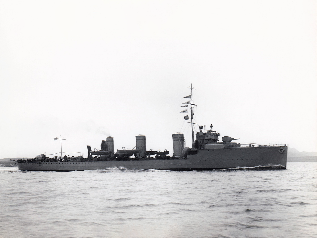 HMS Scourge 1910 Beagle Class Destroyer 1914 Photo Print - Posters, Prints, & Visual Artwork - by Hampshire Prints (image 1 of 9)