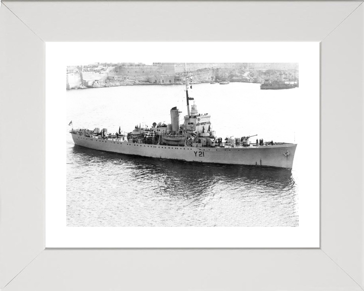HMS Sennen Y21 Banff Class Sloop Warship Photo Print - Posters, Prints, & Visual Artwork - by Hampshire Prints (image 4 of 9)