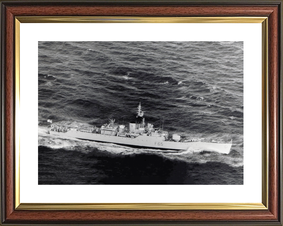 HMS Tenby F65 Whitby Class Frigate 1969 Photo Print - Posters, Prints, & Visual Artwork - by Hampshire Prints (image 8 of 9)