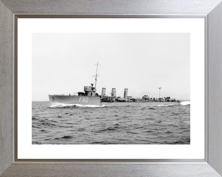 HMS Thisbe F82 R Class Destroyer 1917 Photo Print - Posters, Prints, & Visual Artwork - by Hampshire Prints (image 6 of 9)
