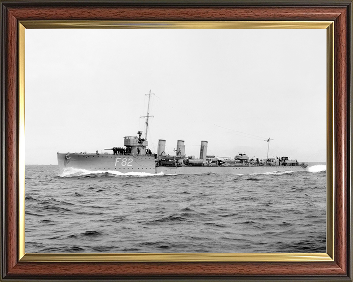 HMS Thisbe F82 R Class Destroyer 1917 Photo Print - Posters, Prints, & Visual Artwork - by Hampshire Prints (image 9 of 9)