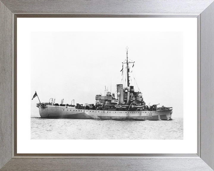 HMS Totland Y88 Banff Class Sloop September 1943 Photo Print - Posters, Prints, & Visual Artwork - by Hampshire Prints (image 6 of 9)
