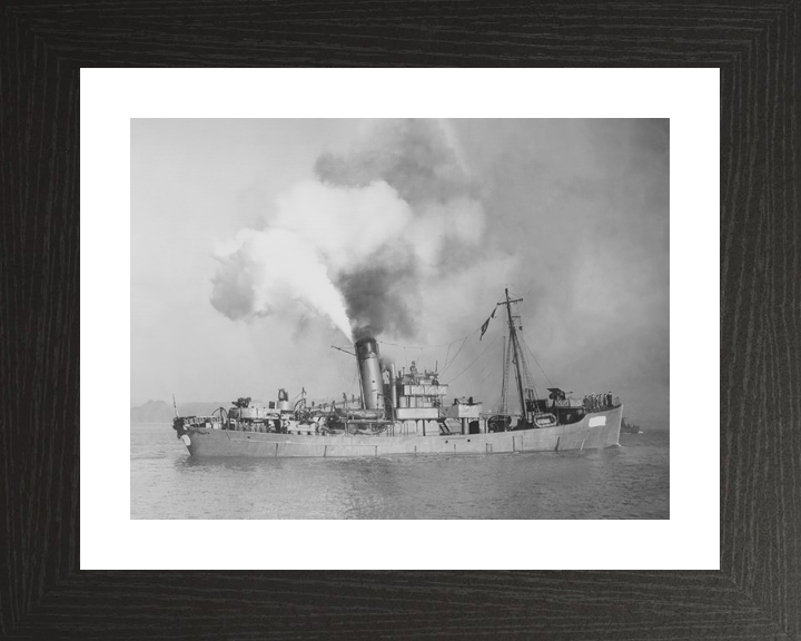 HMS Turquoise T45 Trawler January 1944 Photo Print - Posters, Prints, & Visual Artwork - by Hampshire Prints (image 2 of 9)