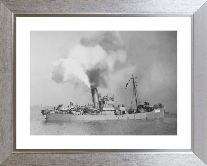HMS Turquoise T45 Trawler January 1944 Photo Print - Posters, Prints, & Visual Artwork - by Hampshire Prints (image 6 of 9)