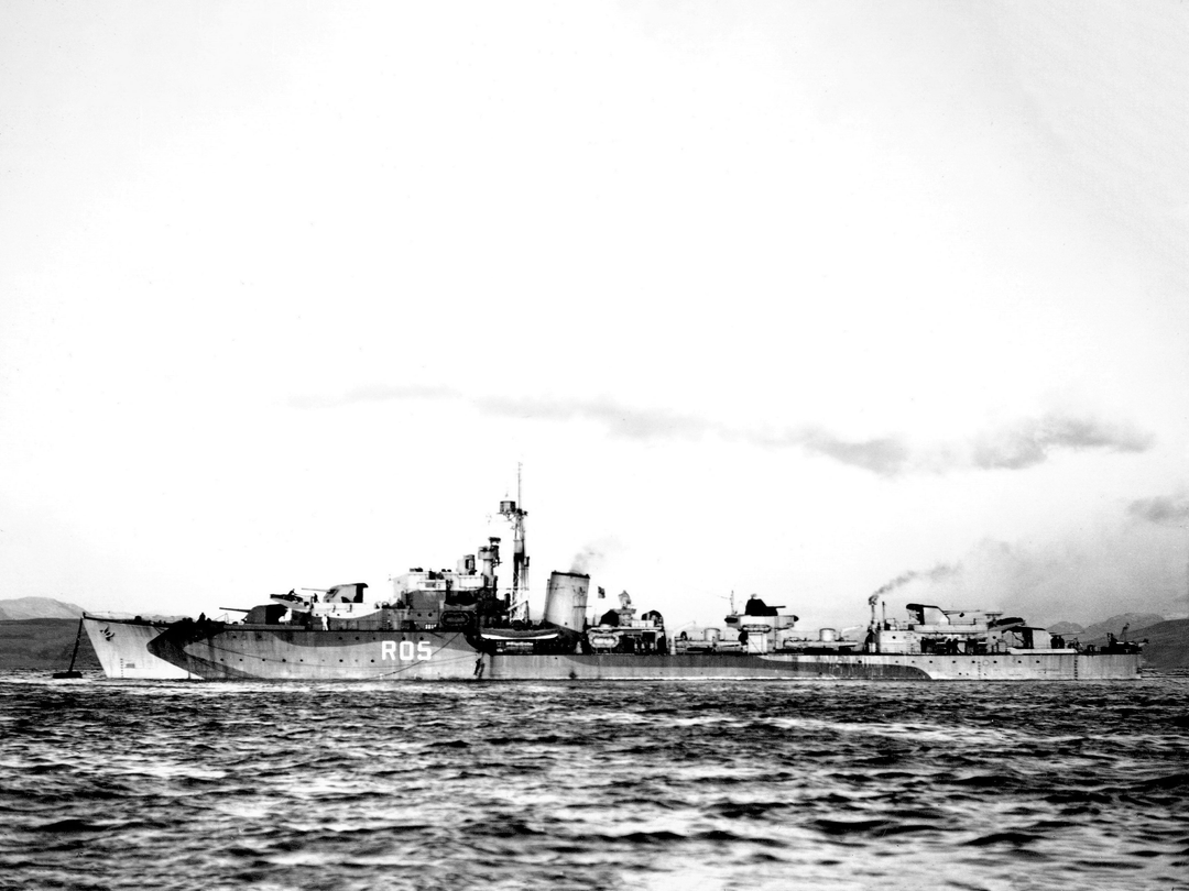 HMS Urania R05 U Class Destroyer January 1944 Photo Print - Posters, Prints, & Visual Artwork - by Hampshire Prints (image 1 of 9)