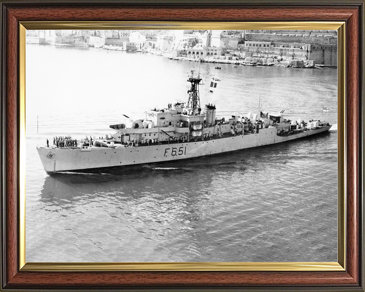 HMS Veryan Bay K651 Bay Class Frigate c1950 Photo Print - Posters, Prints, & Visual Artwork - by Hampshire Prints (image 9 of 9)