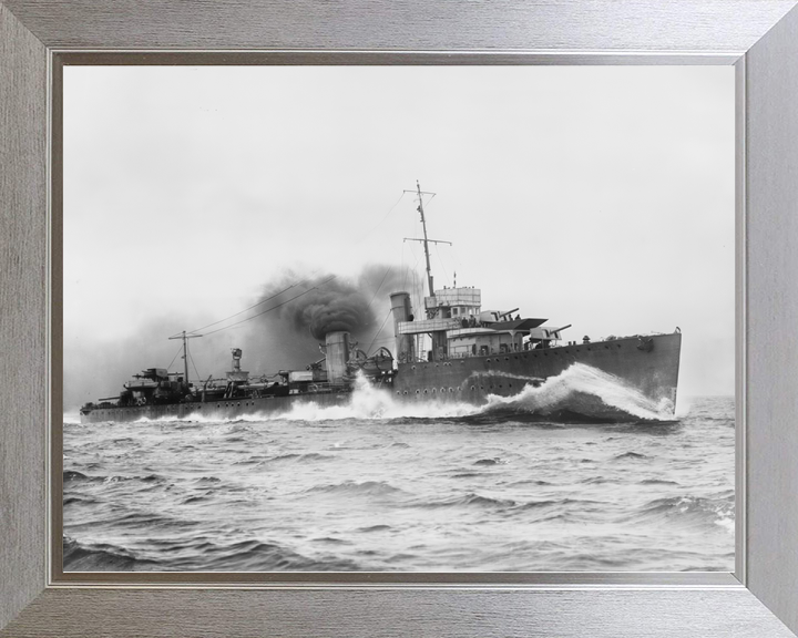 HMS Vimiera 1917 V Class Destroyer 1918 Photo Print - Posters, Prints, & Visual Artwork - by Hampshire Prints (image 7 of 9)