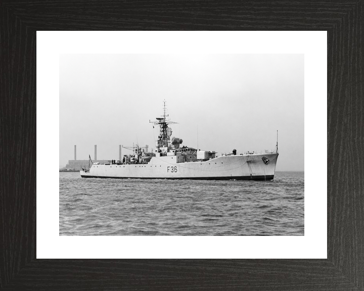 HMS Whitby F36 Whitby Class Frigate Starboard Side View Photo Print - Posters, Prints, & Visual Artwork - by Hampshire Prints (image 2 of 9)