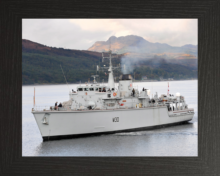 HMS Ledbury M30 Hunt Class Minesweeper 2010 Photo Print - Posters, Prints, & Visual Artwork - by Hampshire Prints (image 3 of 9)