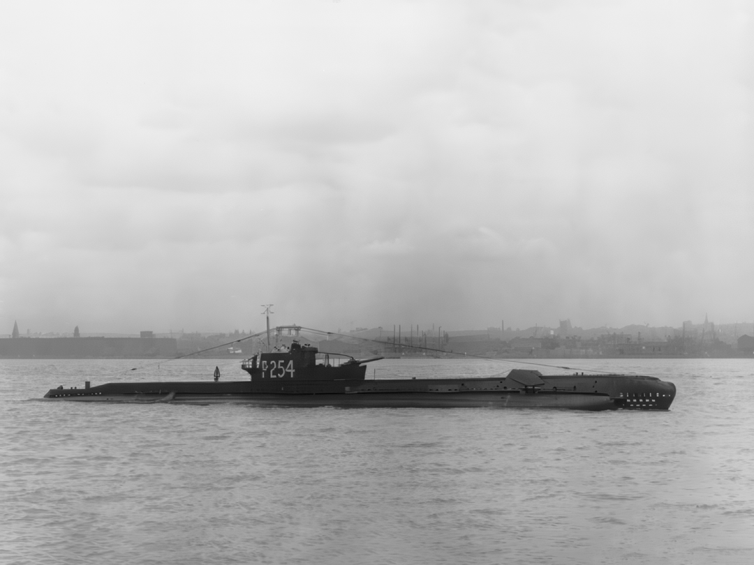 HMS Selene P254 S Class Submarine 1944