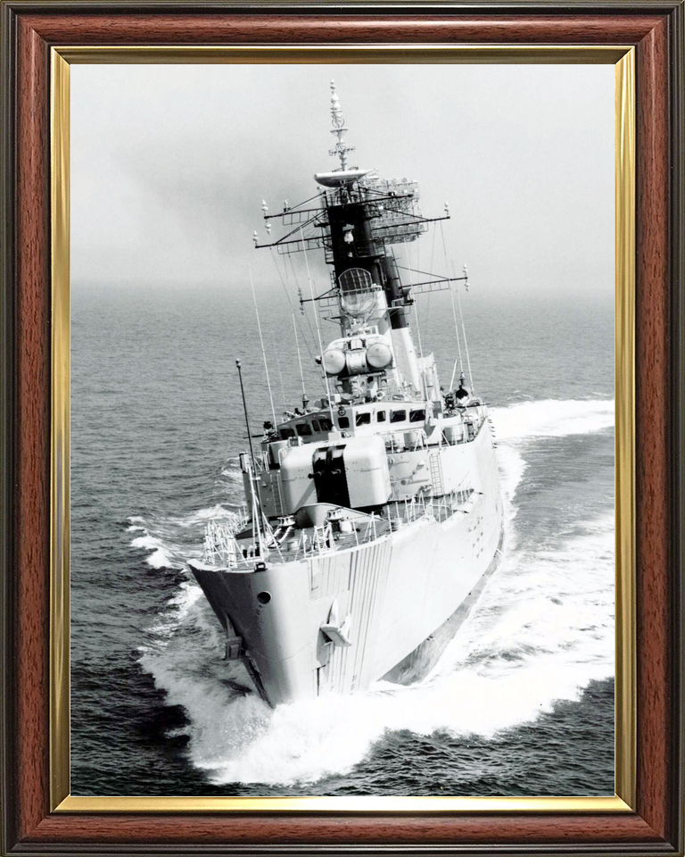 HMS Lincoln F99 Salisbury Class Frigate Photo Print - Posters, Prints, & Visual Artwork - by Hampshire Prints (image 9 of 9)