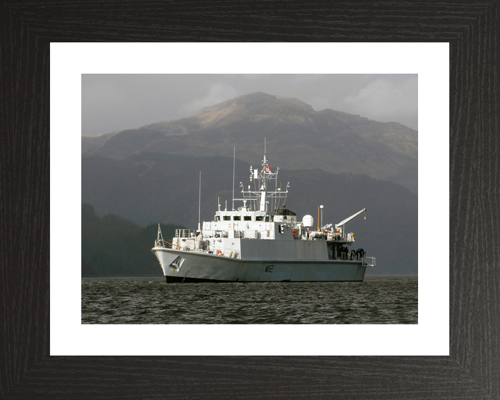 HMS Shoreham M112 Sandown Class Minehunter March 2007 Photo Print - Posters, Prints, & Visual Artwork - by Hampshire Prints (image 2 of 9)